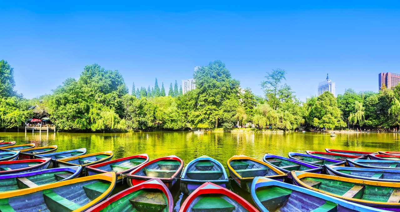 Happy tourists traveling