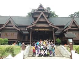 Karisma International College